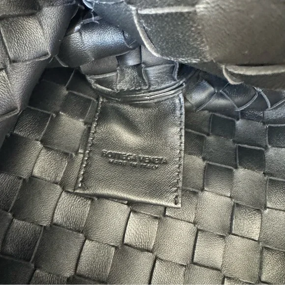 Bottega Veneta Intrecciato Small Leather Sardine Tote in Black - Picture 7 of 9